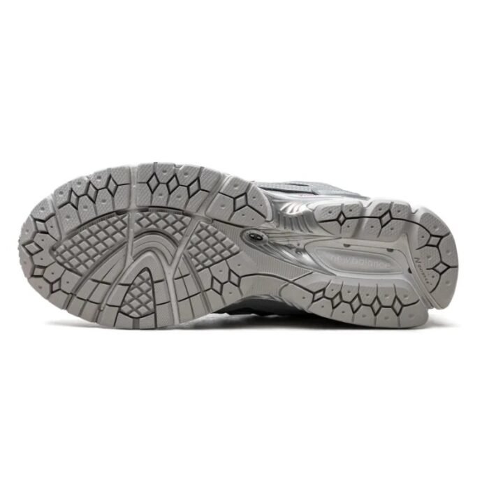 New Balance 1906D Protection Pack – Silver Metallic - Image 3