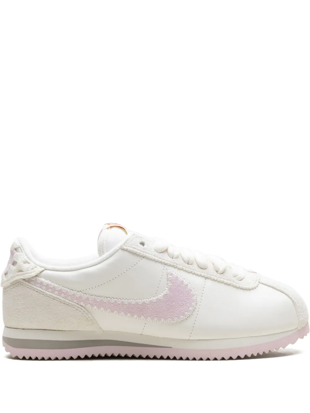 28809903_58055255_1000.jpg.webp Nike Cortez Valentine's Day (2025) - Image 1